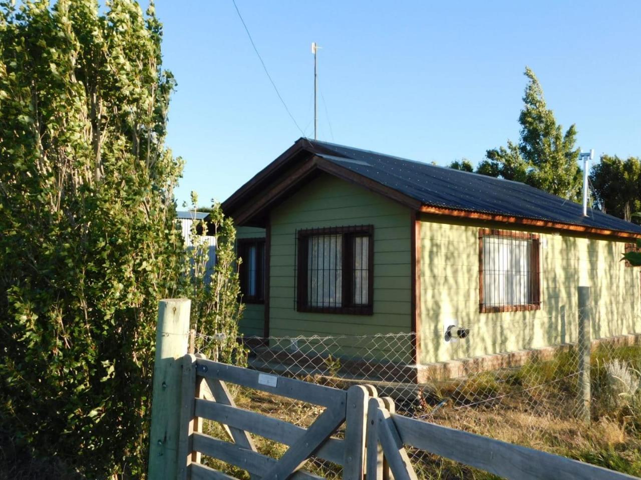 Cabanas Los Coirones El Calafate Exterior foto